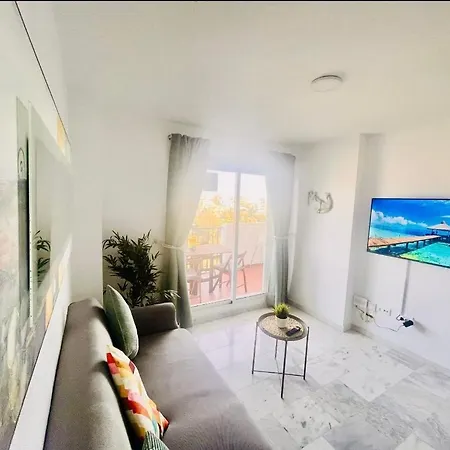 Two Bed, Two Bath With Sea Views - Angel De Miraflores Appartement